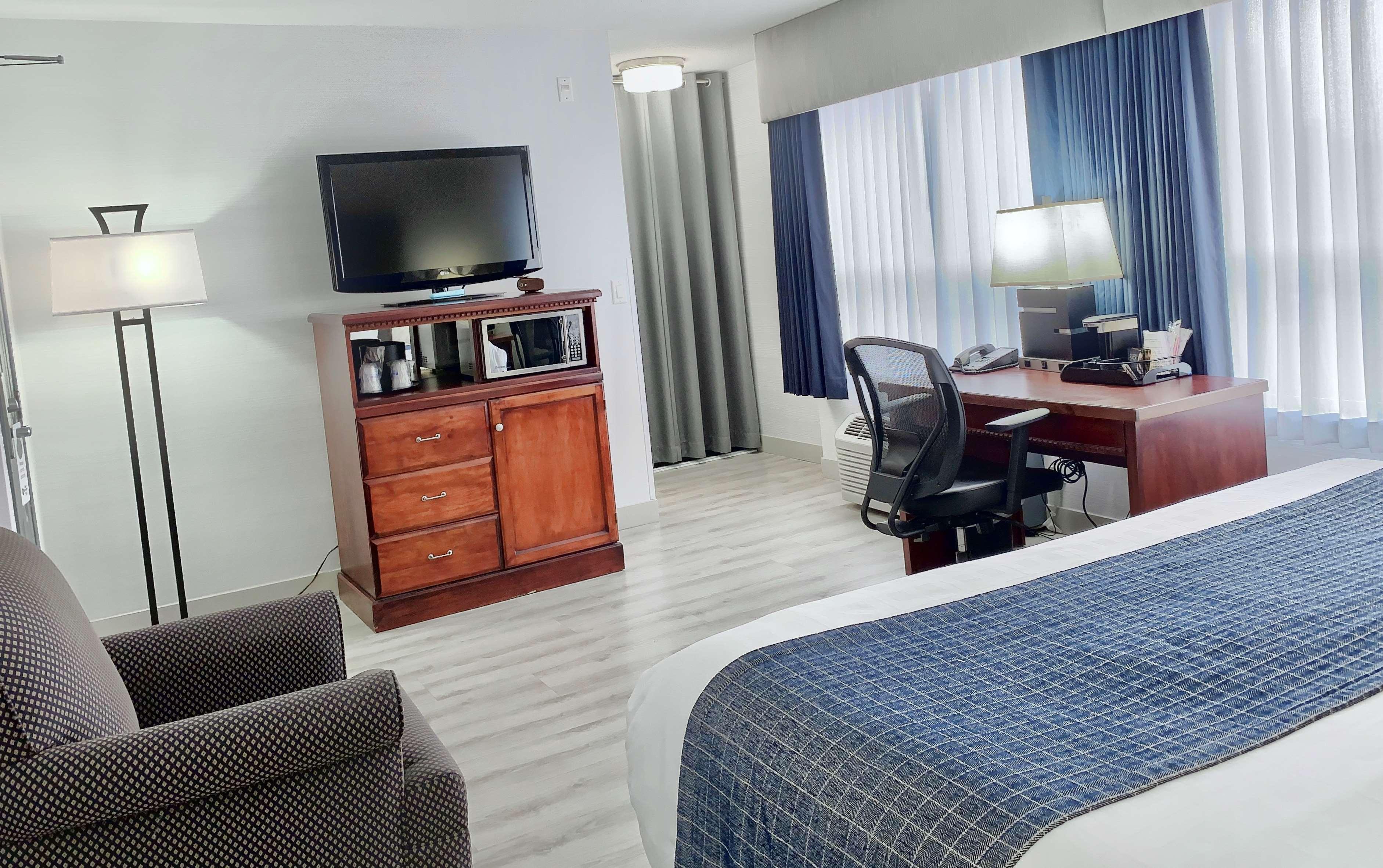 Best Western Plus Regency Inn And Conference Centre Abbotsford Extérieur photo