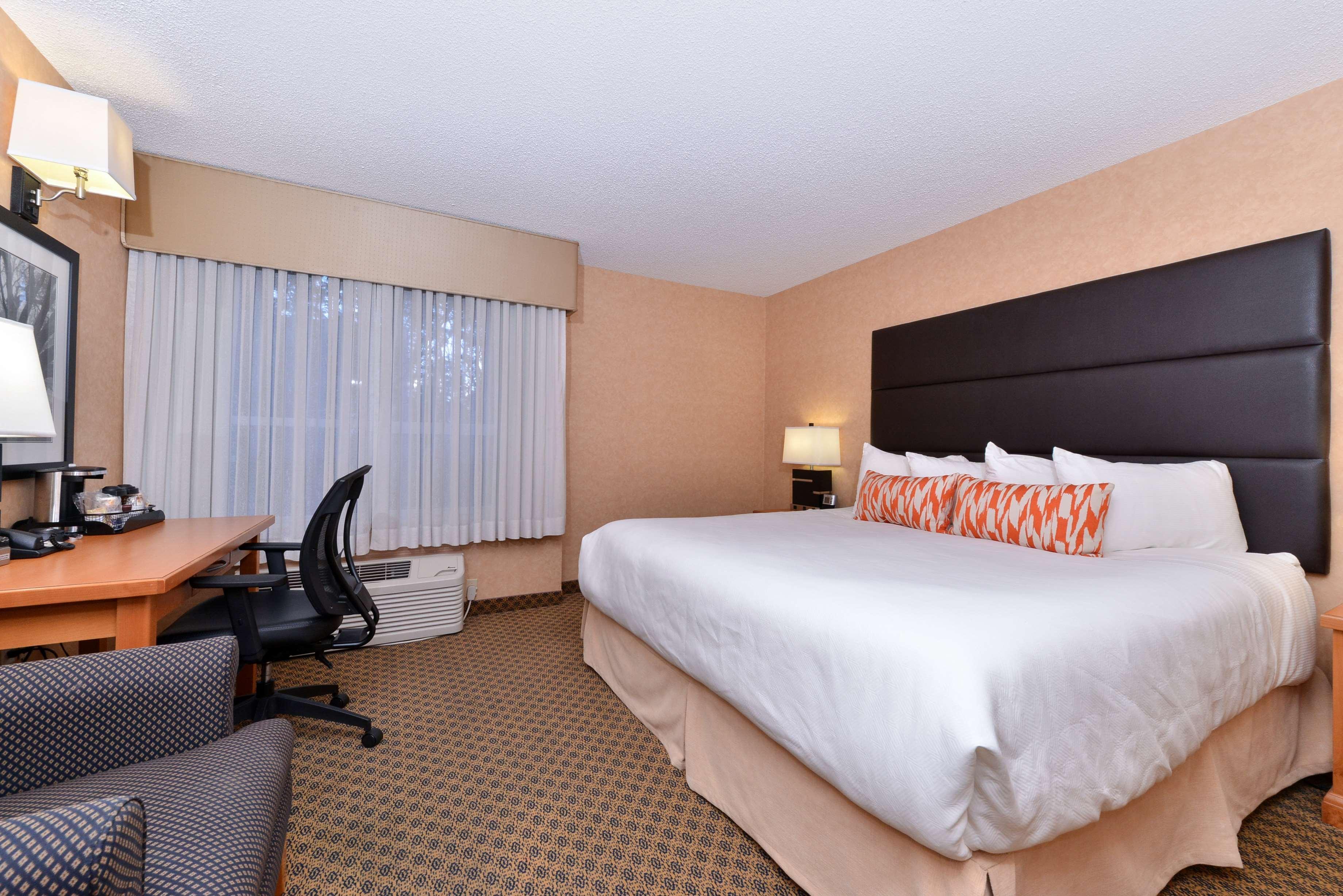 Best Western Plus Regency Inn And Conference Centre Abbotsford Extérieur photo