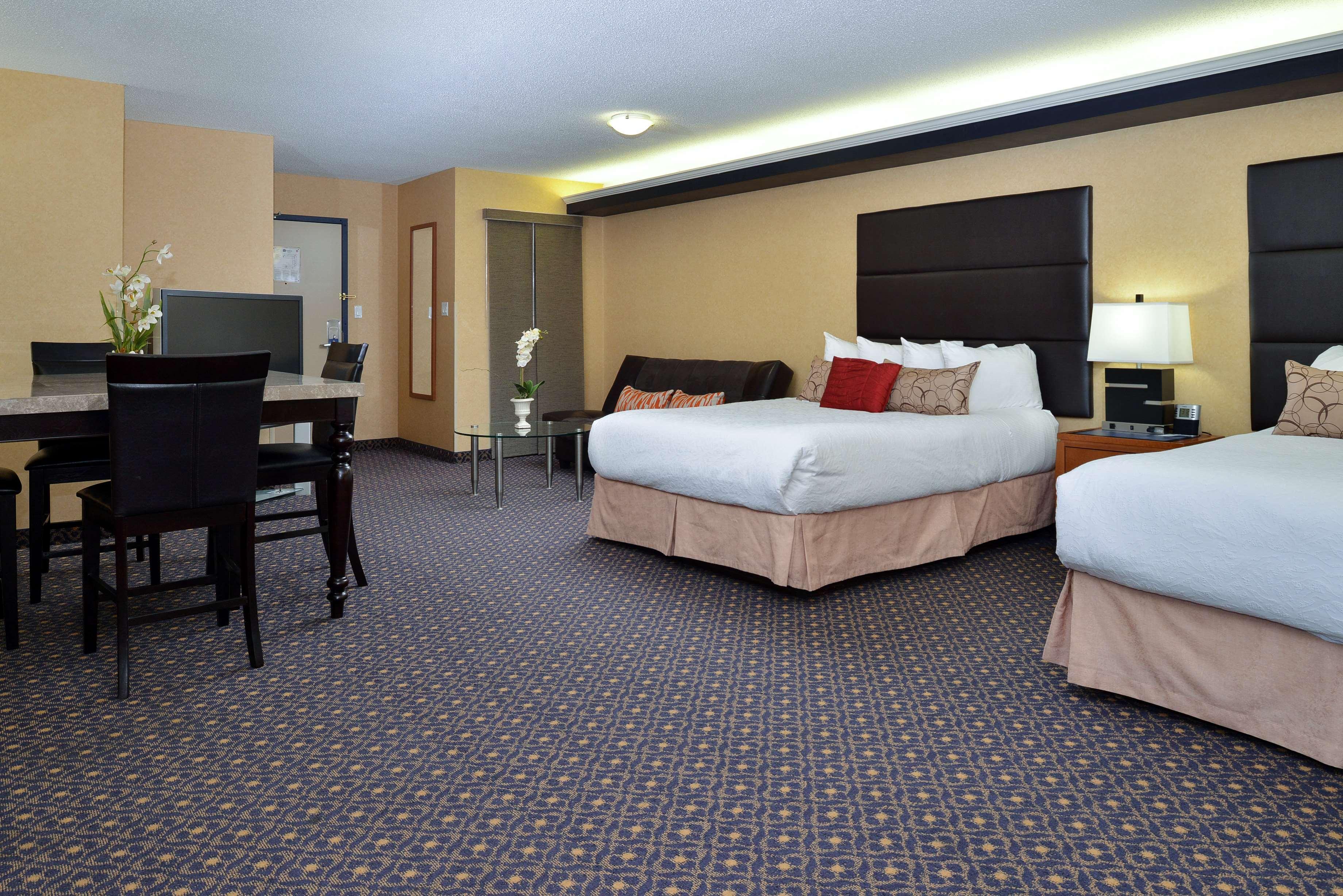 Best Western Plus Regency Inn And Conference Centre Abbotsford Extérieur photo