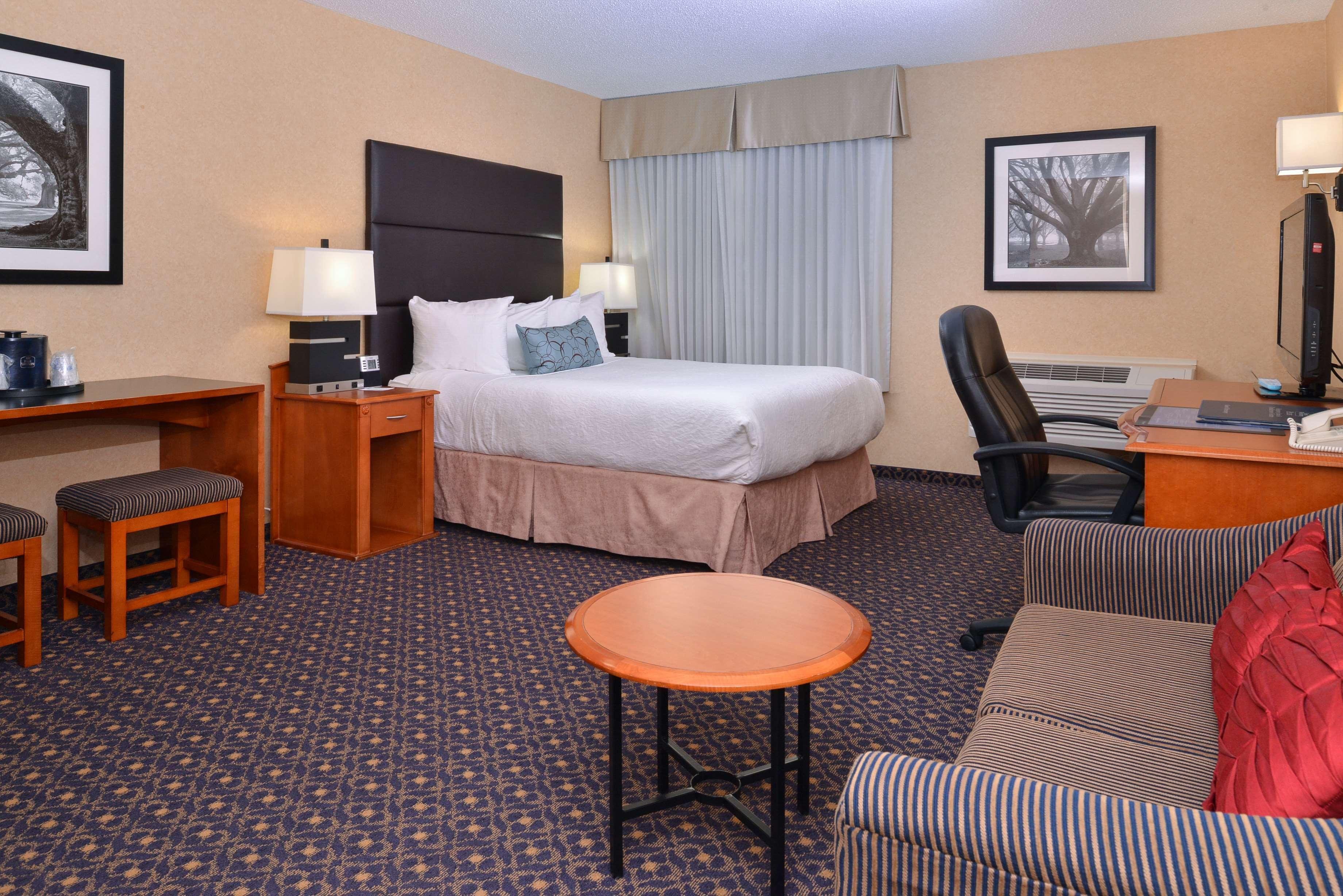 Best Western Plus Regency Inn And Conference Centre Abbotsford Extérieur photo
