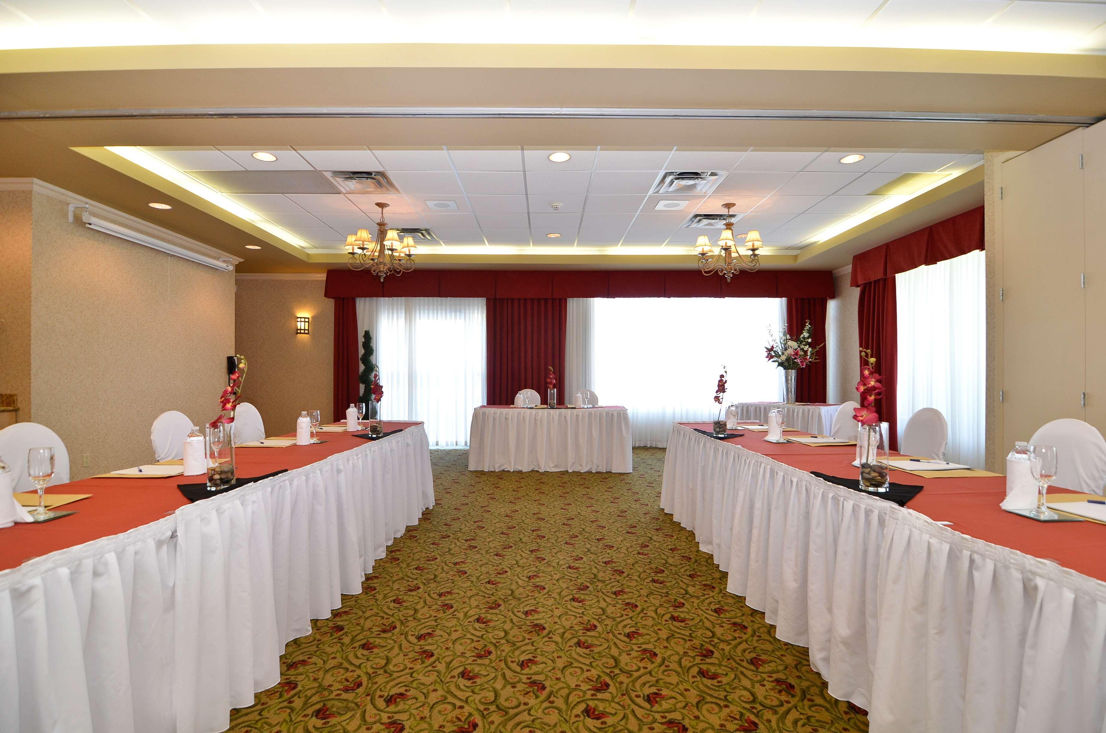 Best Western Plus Regency Inn And Conference Centre Abbotsford Extérieur photo