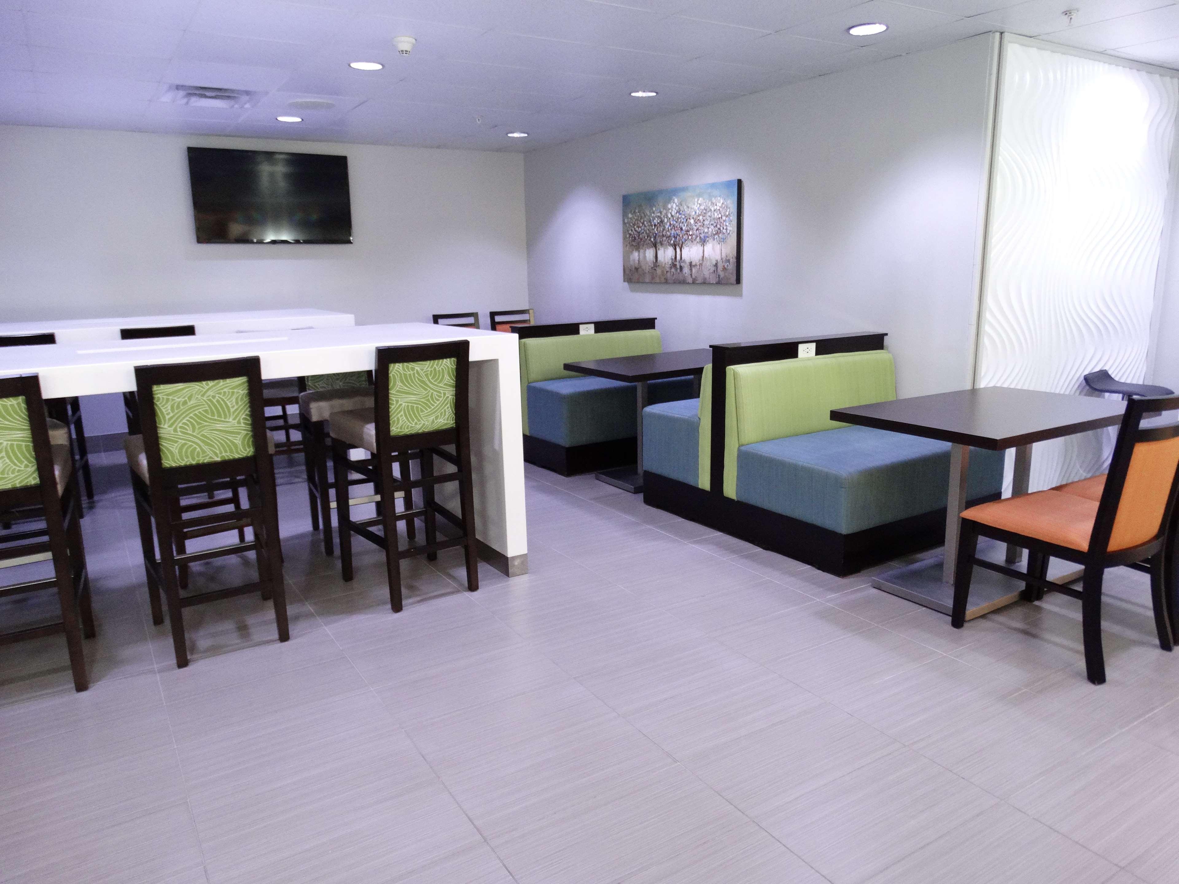 Best Western Plus Regency Inn And Conference Centre Abbotsford Extérieur photo