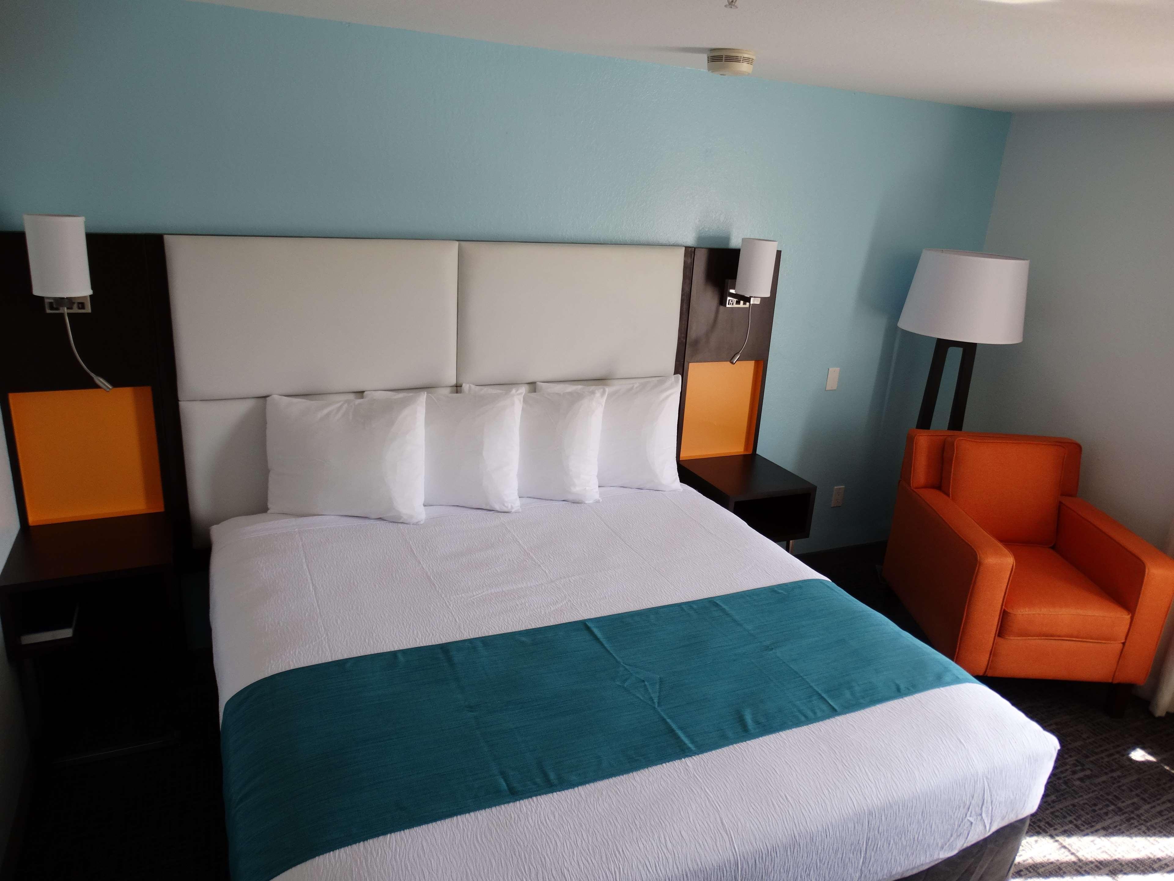 Best Western Plus Regency Inn And Conference Centre Abbotsford Extérieur photo